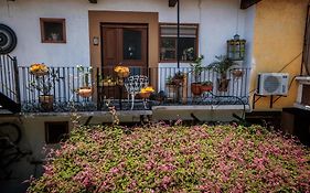 Las Mariposas Hotel&Studios